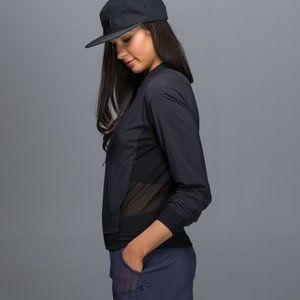 Lululemon Noir Jacket
